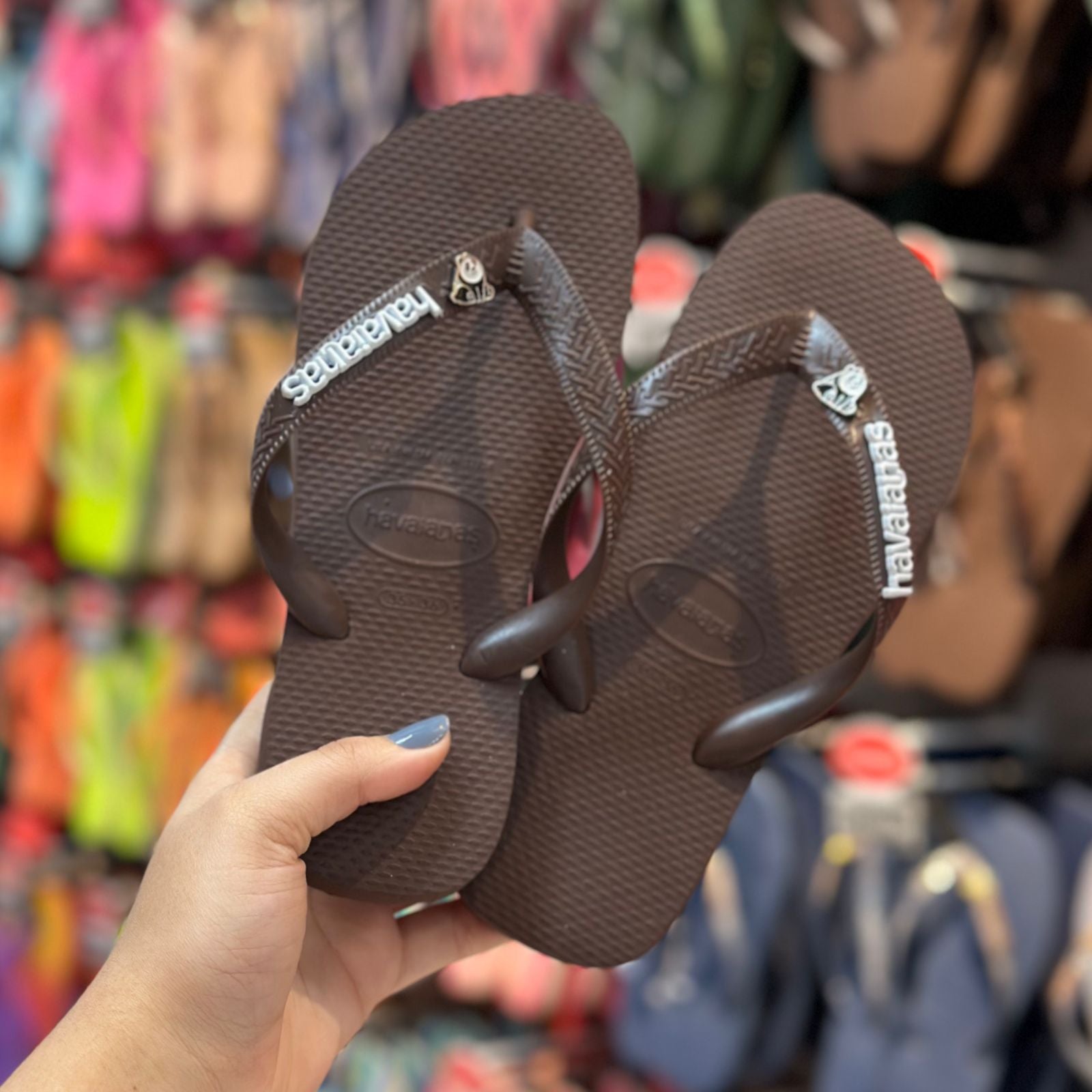 Havaianas Top Senses + Pin Placa Logo + Pin Animais