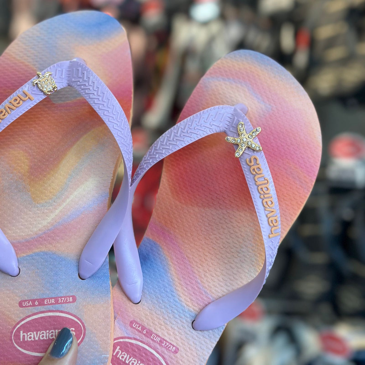 Havaianas Top Fashion + Pin tartaruga e Estrela do Mar